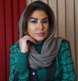 فاطمه رستمی