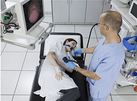 آندوسکوپی معده روش تشخیصی برای شناسایی گاستریت معده