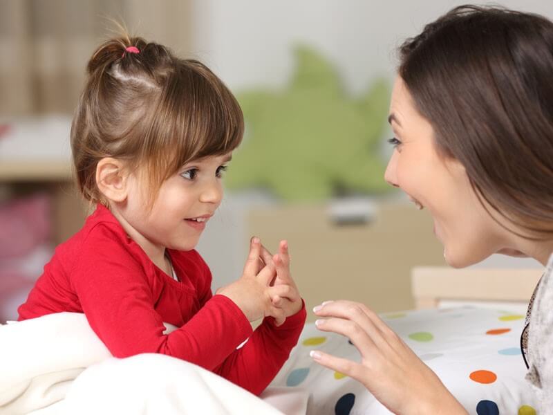 گفتگو کردن با کودک مبتلا به لکنت زبان