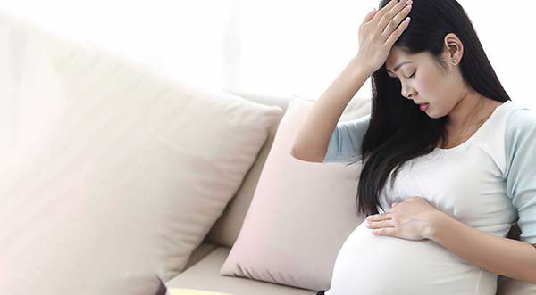 علائم مسمومیت بارداری