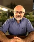 تصویر دکتر آرش مانی  