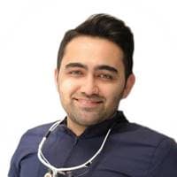 تصویر دکتر مصطفی حیدری