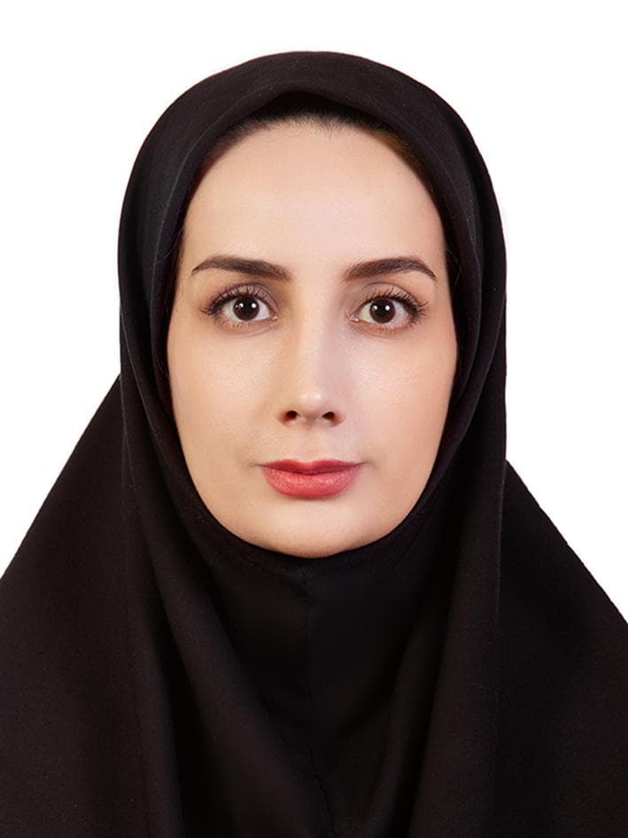 تصویر دکتر فاطمه شیرزادمقدم