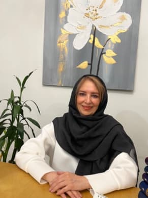 تصویر دکتر رویا خانعلی لو