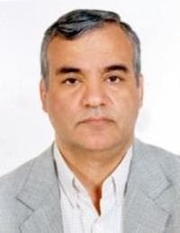 تصویر دکتر محمود صدوقی