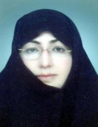 تصویر دکتر حمیده وحید