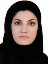 زهرا کریمی