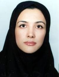 تصویر دکتر ماندانا نوری نوغابی